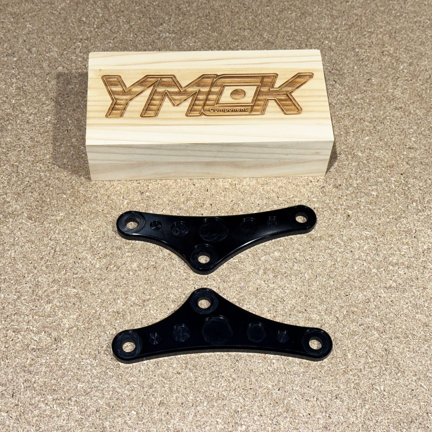 YMCK CNC Billet Rear Suspension Link Plate for Yamaha XSR900 / MT-09 YMXLP