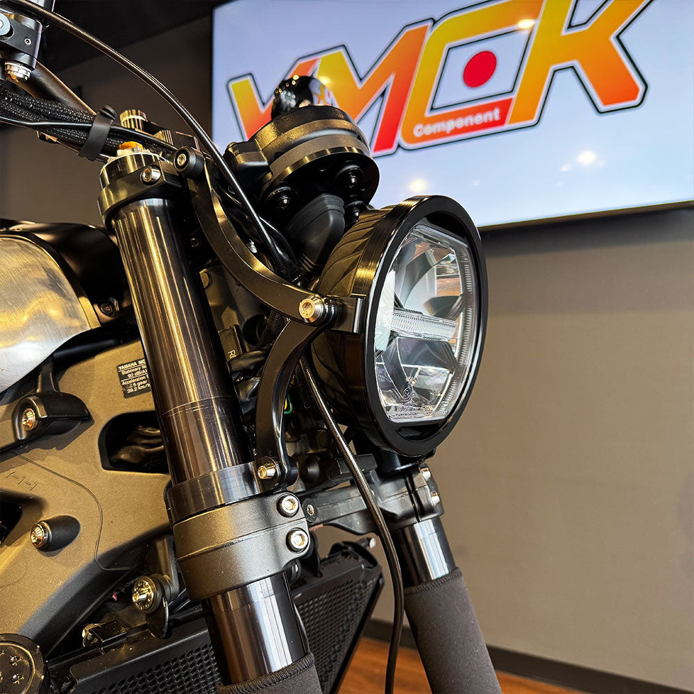 YMCK CNC Billet Headlight Bracket for Yamaha XSR900 (2016–2021) X916HB
