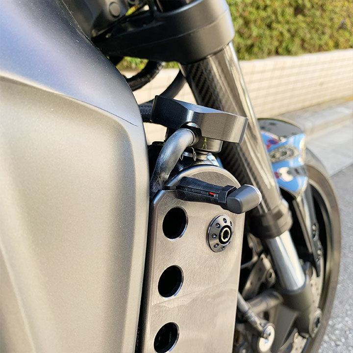 YMCK CNC Billet Radiator Side Cover & Turn Signal Mount Kit for Yamaha XSR900 RSG1